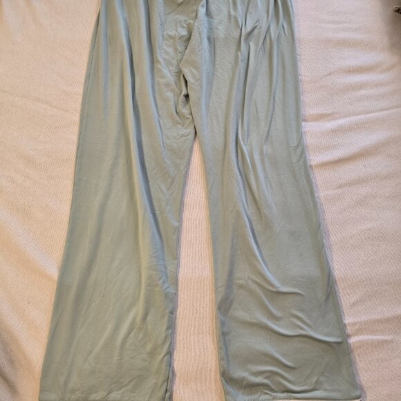 Born M Medium Lounge PJ Pants Sage Green Loungewear Pajama Drawstring GUC SOFT C - Picture 8 of 12